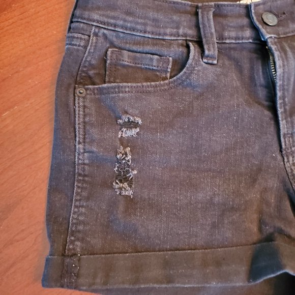 Old Navy Boyfriend Cuffed Black Denim Jean Shorts - Picture 2 of 5